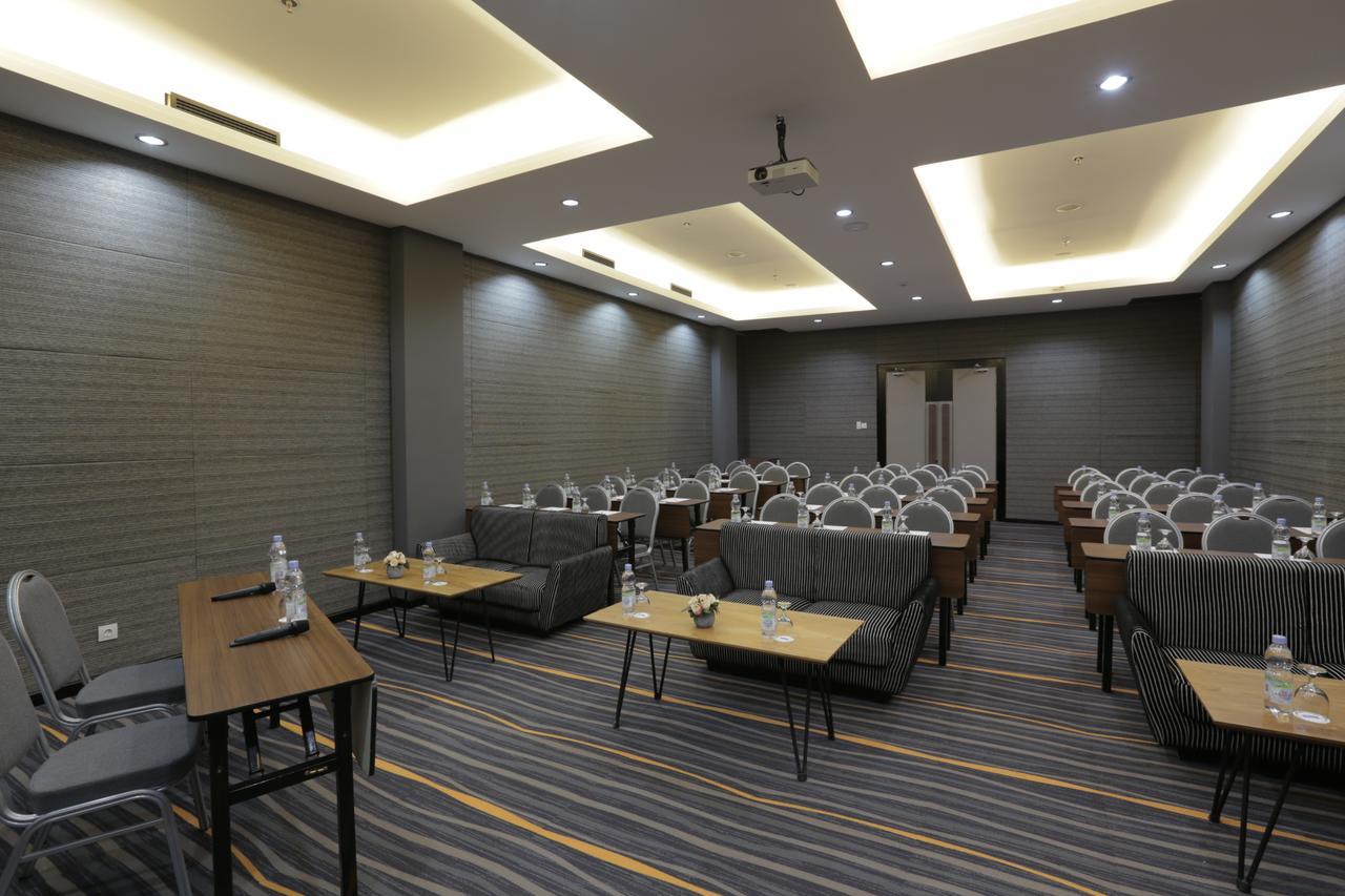 Kyriad Hotel Muraya Aceh Banda Aceh Eksteriør bilde